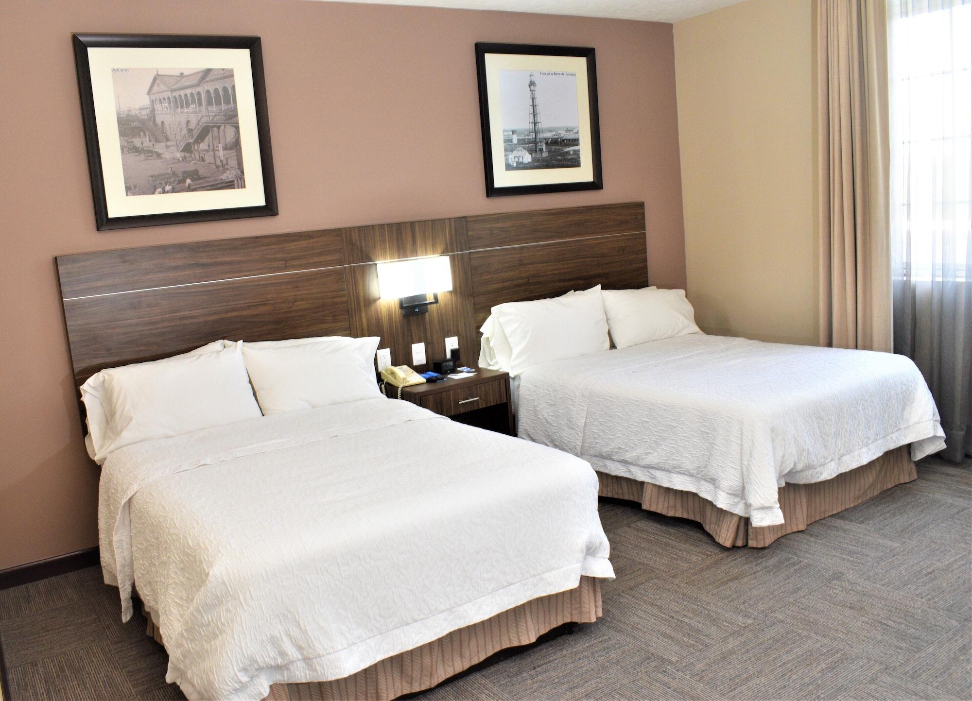 Hampton Inn Tampico Zona Dorada Eksteriør bilde