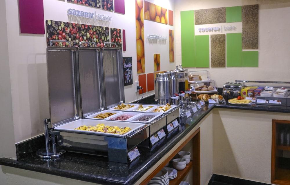 Hampton Inn Tampico Zona Dorada Eksteriør bilde