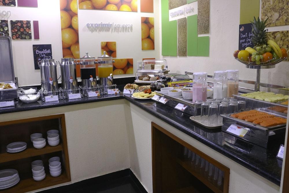 Hampton Inn Tampico Zona Dorada Eksteriør bilde