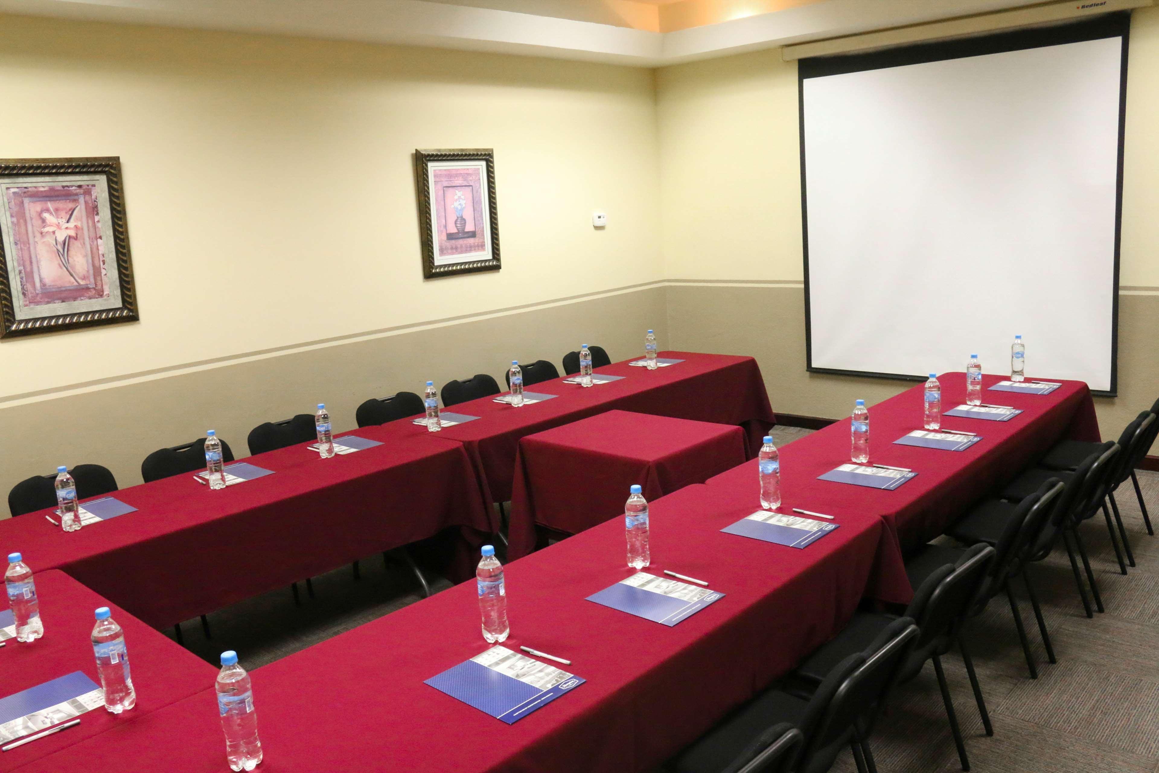 Hampton Inn Tampico Zona Dorada Eksteriør bilde
