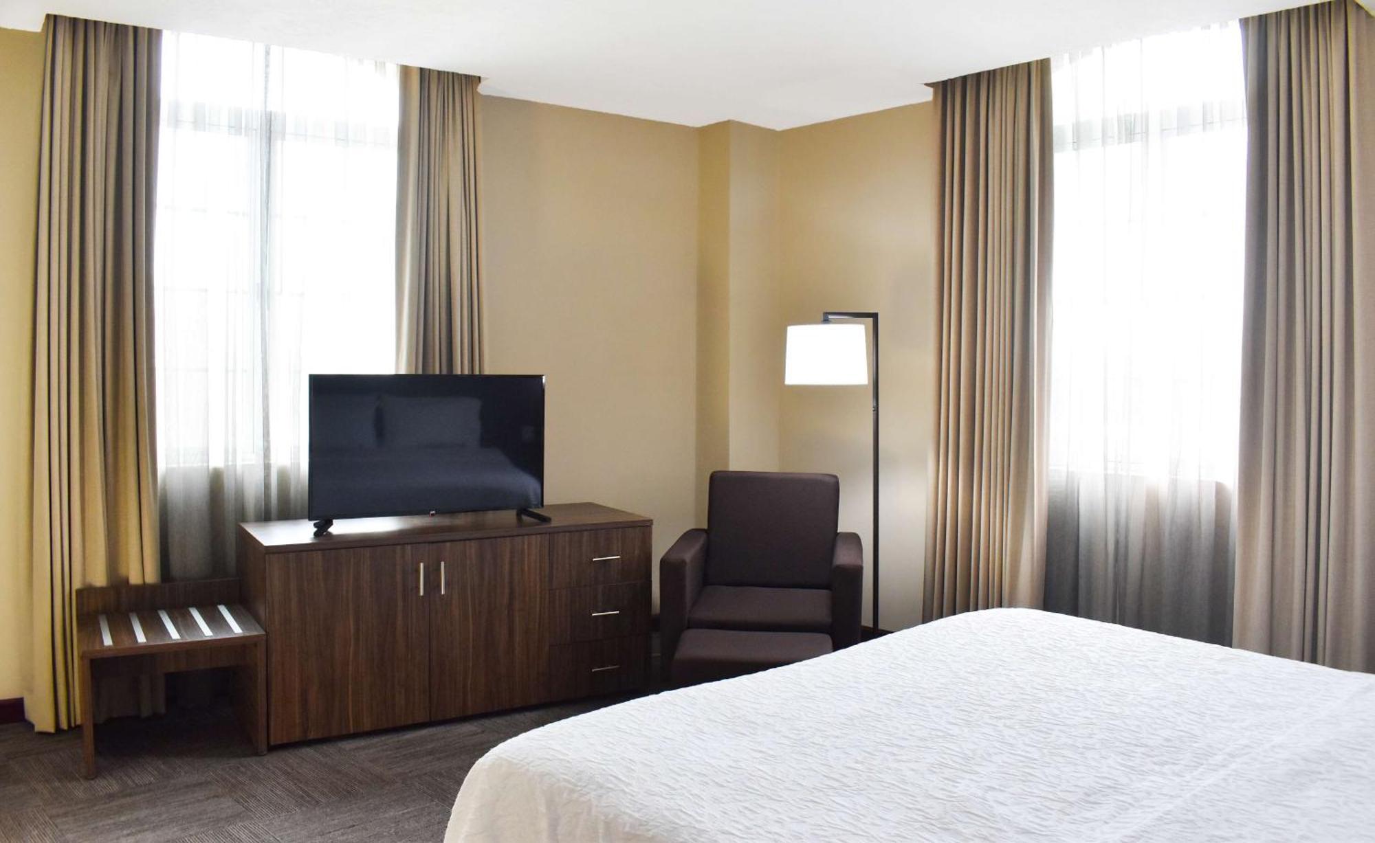 Hampton Inn Tampico Zona Dorada Eksteriør bilde