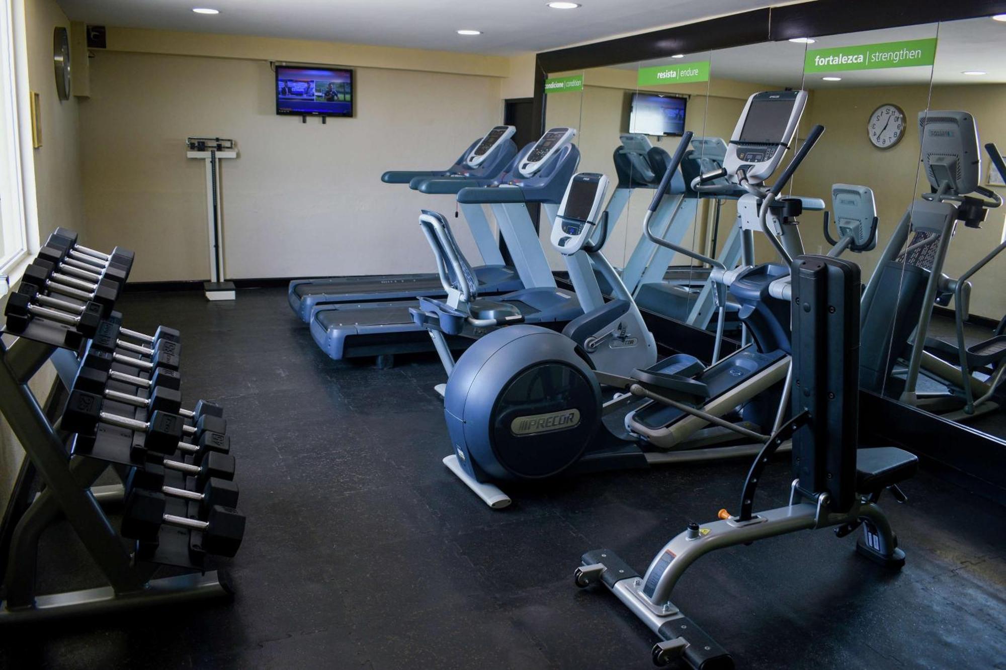 Hampton Inn Tampico Zona Dorada Eksteriør bilde